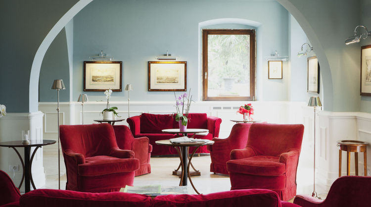 Hotels Riviera & Maximilian's Lobby
