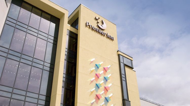 Premier Inn Cambridge (A14, J32) Exterior