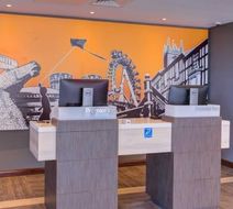 Premier Inn Cardiff Bay Hotel Lobby