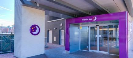 Premier Inn Cardiff Bay Hotel Exterior