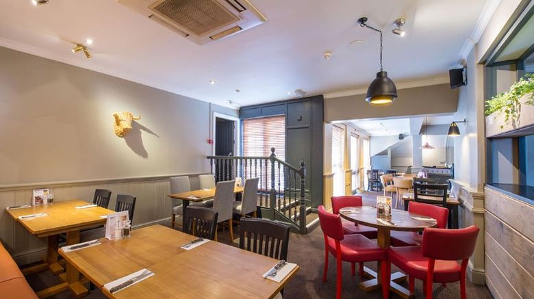 <b>Premier Inn Cardiff West Restaurant</b>. Images powered by <a href="https://www.leonardoworldwide.com/" title="Leonardo Worldwide" target="_blank">Leonardo</a>.