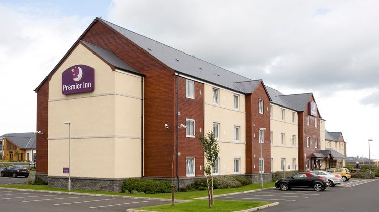 Premier Inn Carrickfergus Exterior