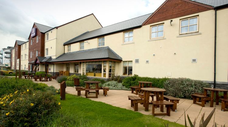 Premier Inn Carrickfergus Exterior