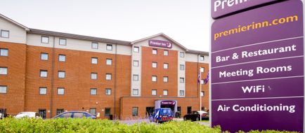 Premier Inn Castleford (Xscape,M62,J32) Exterior