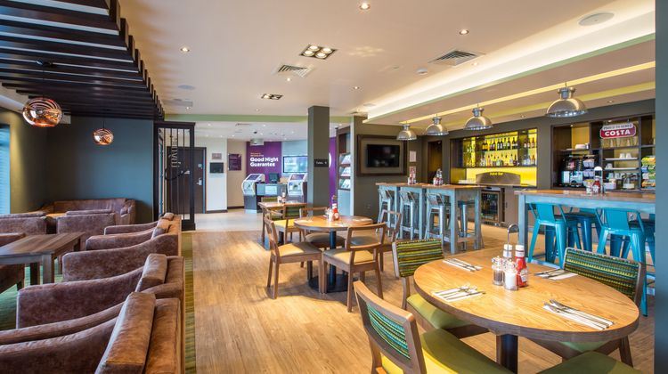 Premier Inn Gillingham Victory Pier Restaurant