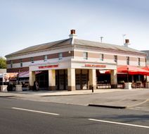Premier Inn Cheltenham Central Exterior