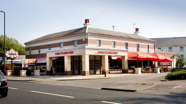 Premier Inn Cheltenham Central Exterior