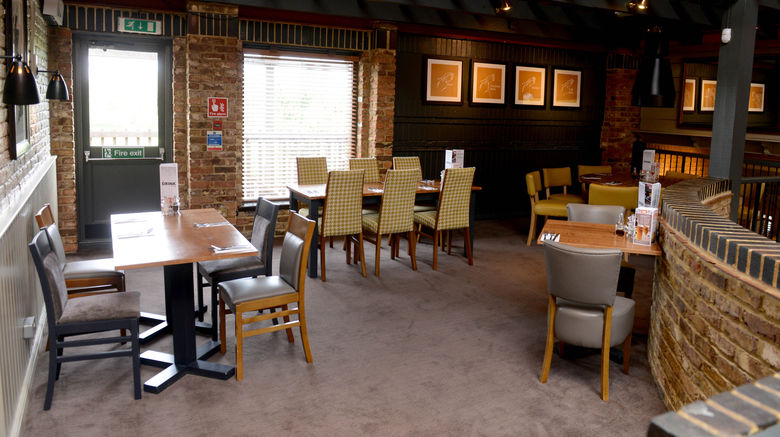 <b>Premier Inn Chessington Restaurant</b>. Images powered by <a href="https://www.leonardoworldwide.com/" title="Leonardo Worldwide" target="_blank">Leonardo</a>.