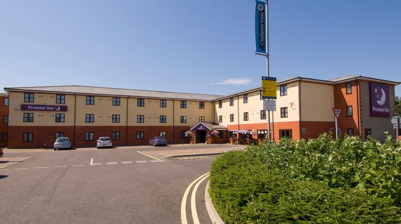 <b>Premier Inn Chichester Exterior</b>. Images powered by <a href="https://www.leonardoworldwide.com/" title="Leonardo Worldwide" target="_blank">Leonardo</a>.