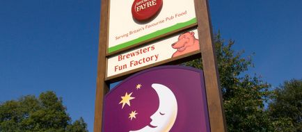 Premier Inn Chippenham Exterior
