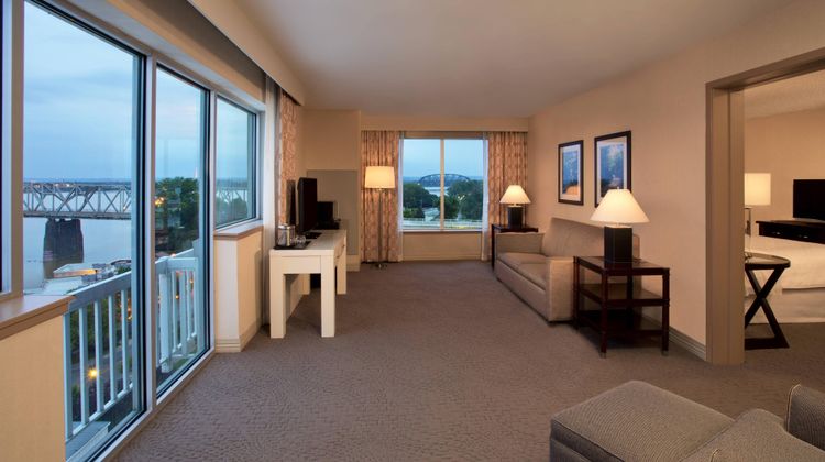 Sheraton Louisville Riverside Hotel Suite