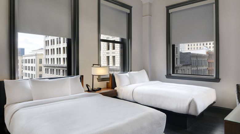 <b>Courtyard Cincinnati Downtown Room</b>. Images powered by <a href="https://www.leonardoworldwide.com/" title="Leonardo Worldwide" target="_blank">Leonardo</a>.