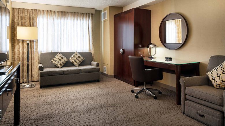 <b>Sheraton Palo Alto Hotel Room</b>. Images powered by <a href="https://www.leonardoworldwide.com/" title="Leonardo Worldwide" target="_blank">Leonardo</a>.