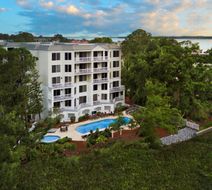 Marriott's Harbour Club Exterior