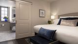<b>Seven Gables Inn, Tribute Portfolio Room</b>. Images powered by <a href="https://www.leonardoworldwide.com/" title="Leonardo Worldwide" target="_blank">Leonardo</a>.