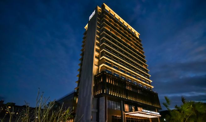 Four Points by Sheraton Taipei Bali Exterior