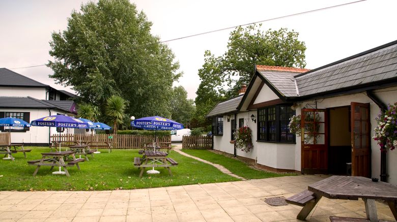 <b>Premier Inn Cobham Exterior</b>. Images powered by <a href="https://www.leonardoworldwide.com/" title="Leonardo Worldwide" target="_blank">Leonardo</a>.