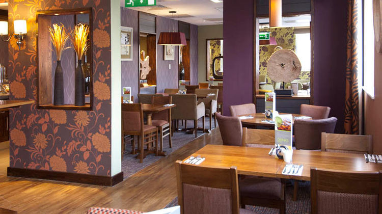 Premier Inn Coventry CC (Earlsdon Park) Restaurant
