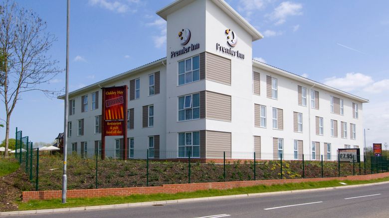 <b>Premier Inn Corby Exterior</b>. Images powered by <a href="https://www.leonardoworldwide.com/" title="Leonardo Worldwide" target="_blank">Leonardo</a>.