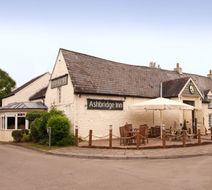 Premier Inn Cwmbran Exterior