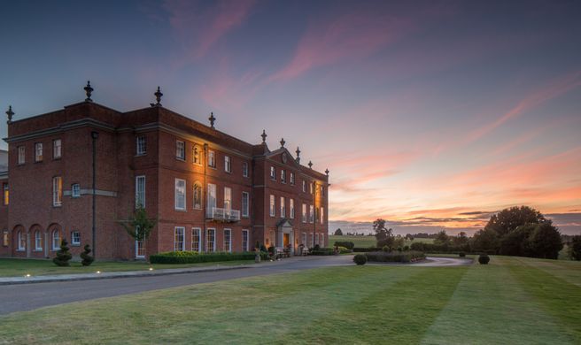 Four Seasons Hotel Hampshire Exterior