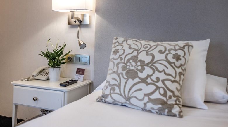 <b>Hotel Monasterio Benedictino Room</b>. Images powered by <a href="https://www.leonardoworldwide.com/" title="Leonardo Worldwide" target="_blank">Leonardo</a>.