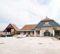Premier Inn Derby West Exterior