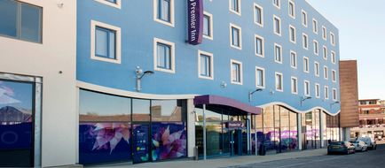 Premier Inn Dorchester Exterior