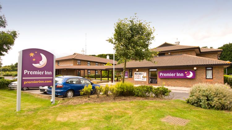 Premier Inn Dover (A20) Exterior