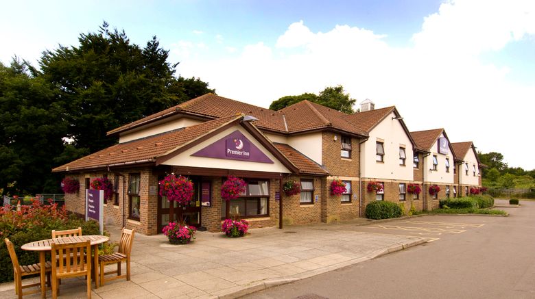 <b>Premier Inn Dover East Exterior</b>. Images powered by <a href="https://www.leonardoworldwide.com/" title="Leonardo Worldwide" target="_blank">Leonardo</a>.