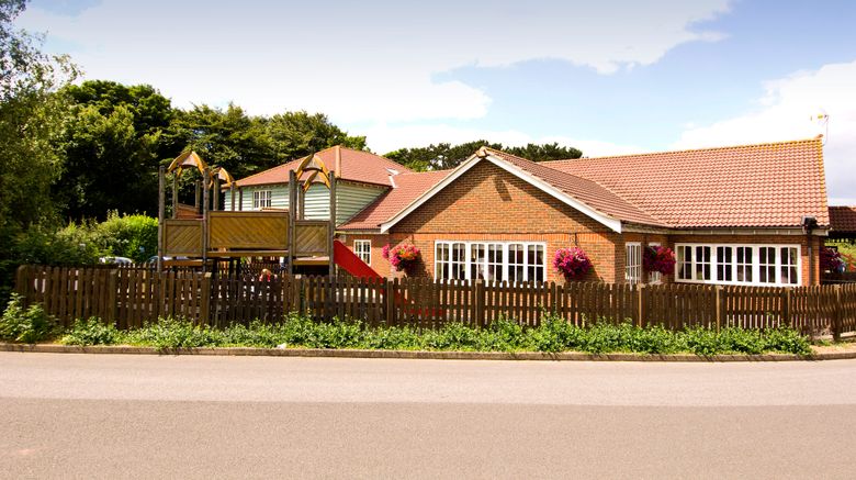 <b>Premier Inn Dover East Exterior</b>. Images powered by <a href="https://www.leonardoworldwide.com/" title="Leonardo Worldwide" target="_blank">Leonardo</a>.