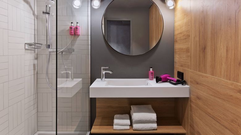 <b>MOXY Berlin Humboldthain Park Room</b>. Images powered by <a href="https://www.leonardoworldwide.com/" title="Leonardo Worldwide" target="_blank">Leonardo</a>.