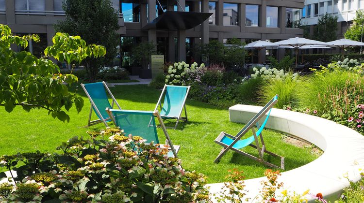 Motel One Muenchen Campus Exterior