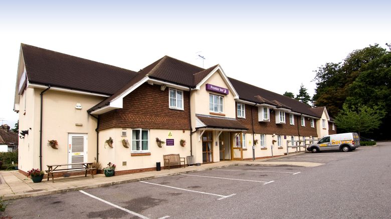 <b>Premier Inn East Grinstead Exterior</b>. Images powered by <a href="https://www.leonardoworldwide.com/" title="Leonardo Worldwide" target="_blank">Leonardo</a>.