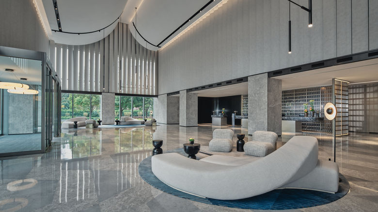 <b>Crowne Plaza Binjiang Lobby</b>. Images powered by <a href="https://www.leonardoworldwide.com/" title="Leonardo Worldwide" target="_blank">Leonardo</a>.