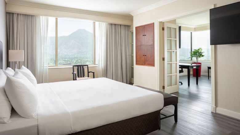 <b>Santiago Marriott Hotel Suite</b>. Images powered by <a href="https://www.leonardoworldwide.com/" title="Leonardo Worldwide" target="_blank">Leonardo</a>.