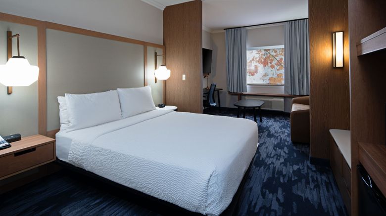<b>Fairfield Inn by Marriott Seatac Airport Suite</b>. Images powered by <a href="https://www.leonardoworldwide.com/" title="Leonardo Worldwide" target="_blank">Leonardo</a>.