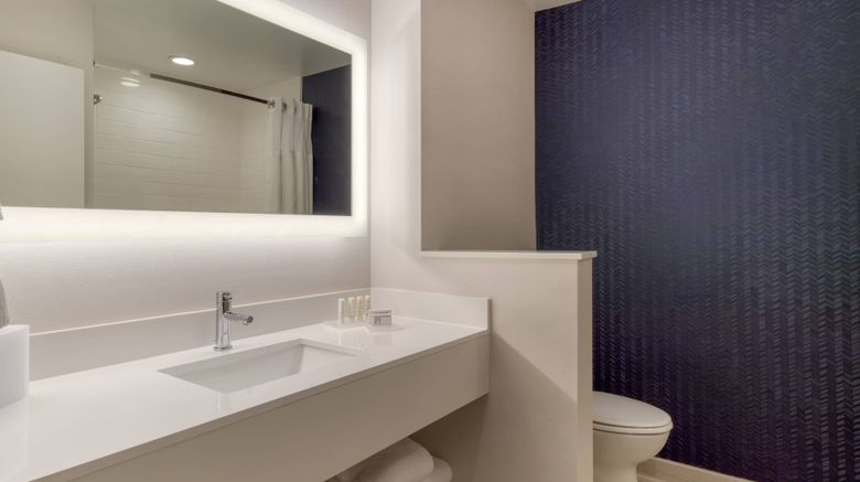 <b>Fairfield Inn & Suites Charlotte Belmont Room</b>. Images powered by <a href="https://www.leonardoworldwide.com/" title="Leonardo Worldwide" target="_blank">Leonardo</a>.