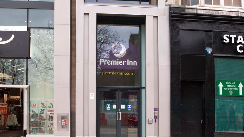 <b>Premier Inn Edinburgh Princes Street Exterior</b>. Images powered by <a href="https://www.leonardoworldwide.com/" title="Leonardo Worldwide" target="_blank">Leonardo</a>.