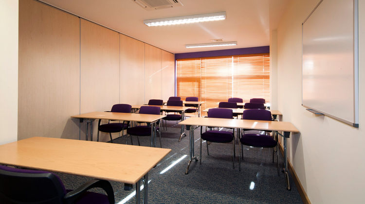 Premier Inn Edinburgh Park (The Gyle) Meeting