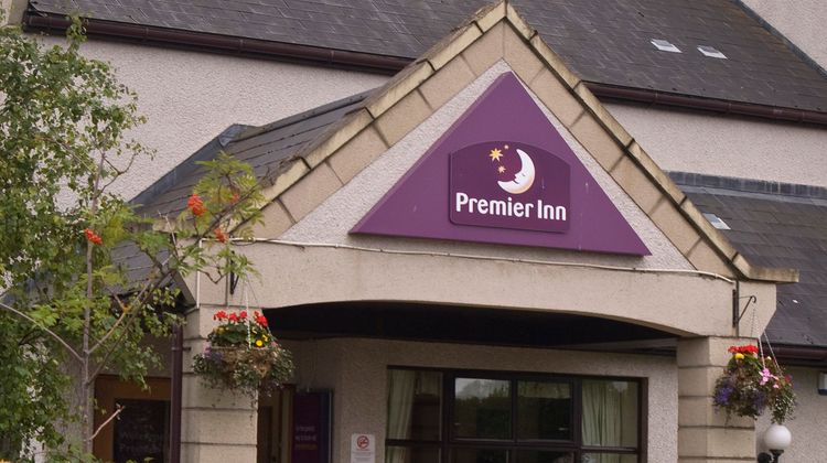 Premier Inn Elgin Exterior