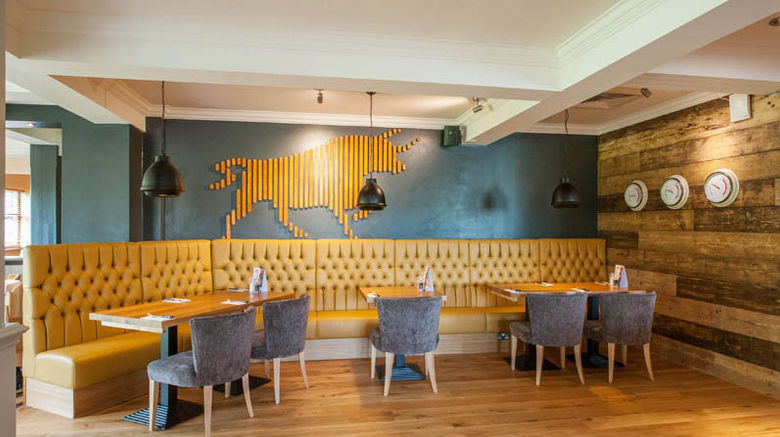 <b>Premier Inn Evesham Restaurant</b>. Images powered by <a href="https://www.leonardoworldwide.com/" title="Leonardo Worldwide" target="_blank">Leonardo</a>.