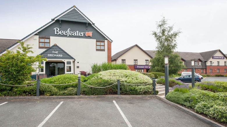 <b>Premier Inn Evesham Exterior</b>. Images powered by <a href="https://www.leonardoworldwide.com/" title="Leonardo Worldwide" target="_blank">Leonardo</a>.
