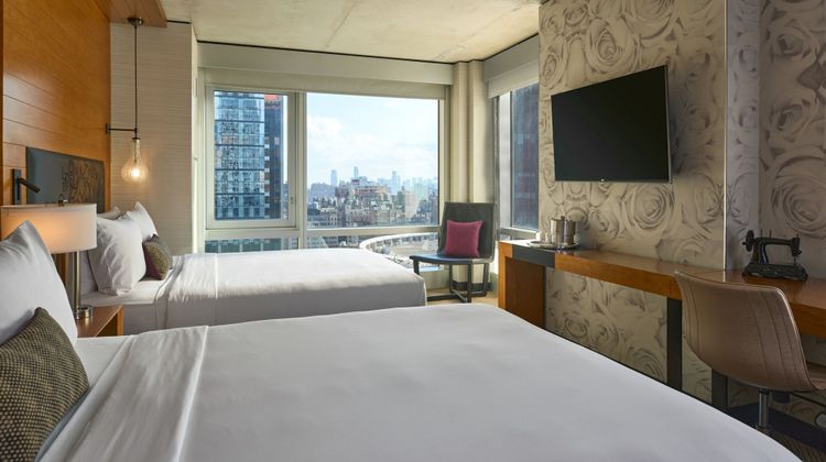 Renaissance New York Midtown Hotel Room