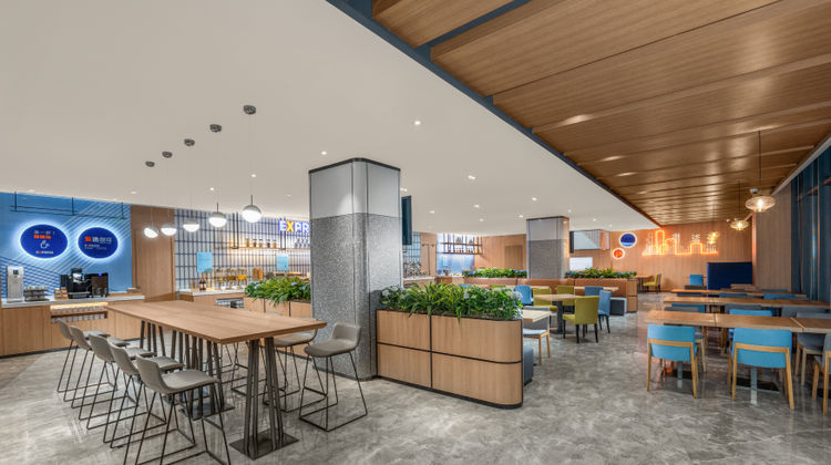 Holiday Inn Express Shanghai Pujiang Restaurant