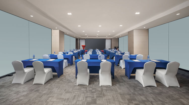 Holiday Inn Express Shanghai Pujiang Meeting
