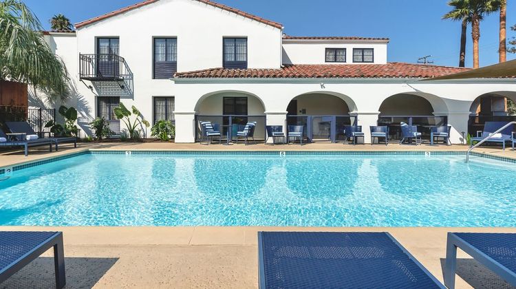 Mason Beach Inn Pool