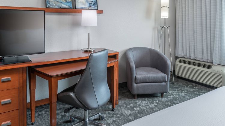 Courtyard by Marriott Austin Parmer/Tech Room