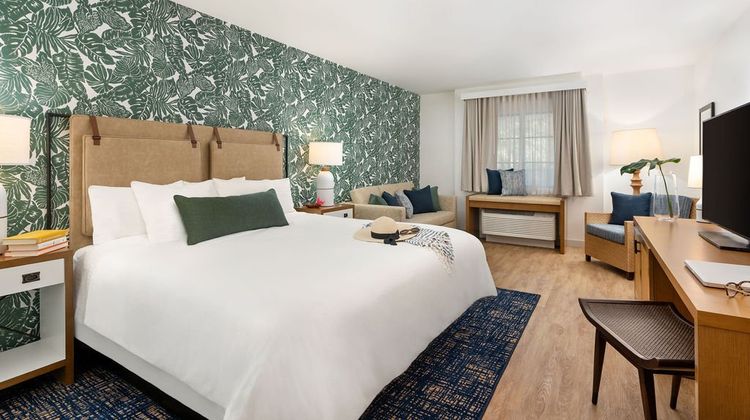 Mason Beach Inn Room