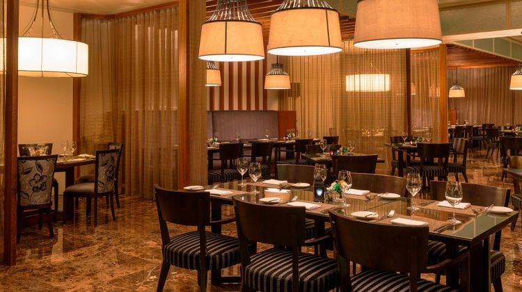Le Meridien City Centre Bahrain Restaurant